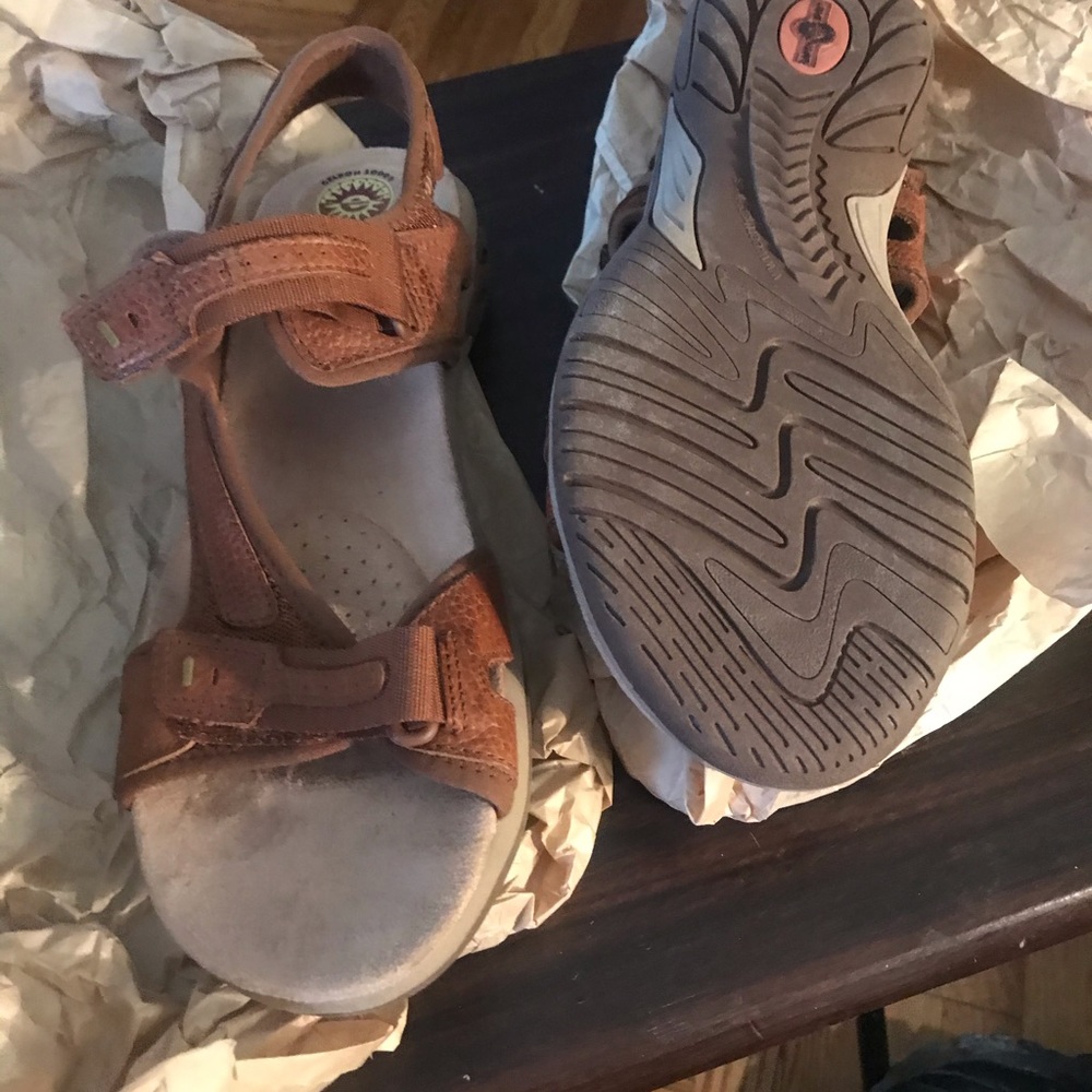 New Women Sandals size 11